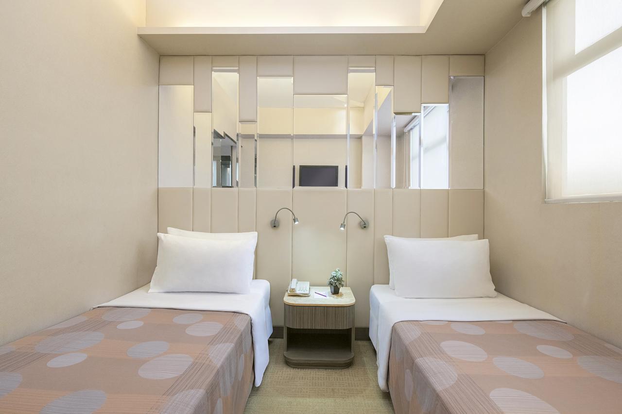 Silka Seaview Hotel Hong Kong Esterno foto