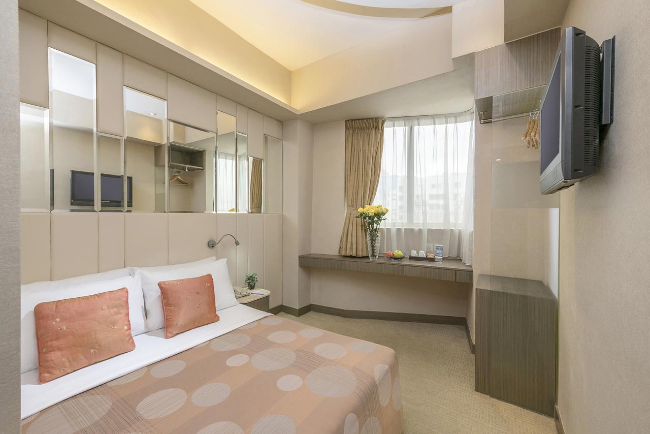 Silka Seaview Hotel Hong Kong Esterno foto