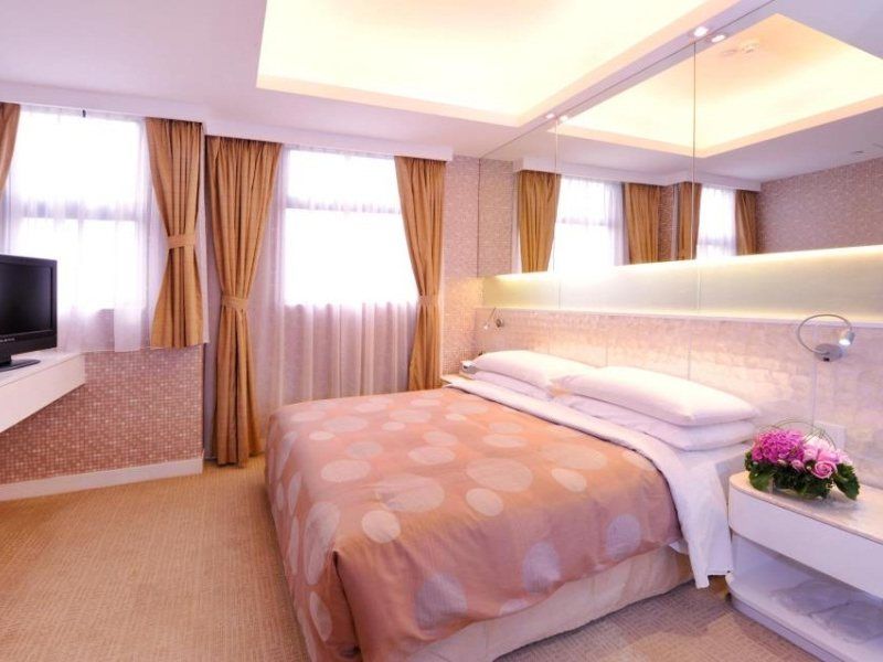 Silka Seaview Hotel Hong Kong Esterno foto